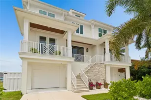 17715 Wall Cir, Redington Shores, FL 33708 - Photo 2