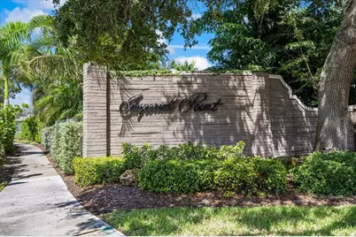 10280 Imperial Point Drive W #21, Largo, FL 33774 - Photo 2