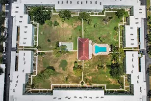 4890 Bay St NE, Saint Petersburg, FL 33703 - Photo 28