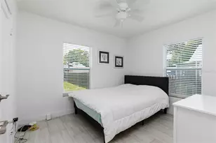 1147 James Ave S, Saint Petersburg, FL 33705 - Photo 10