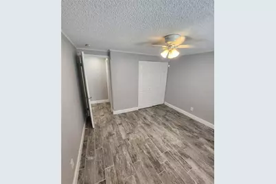 1400 Strawberry Place #19, Plant City, FL 33563 - Photo 6
