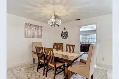 5126 Rolling Hills Court, Tampa, FL 33617 - Photo 6
