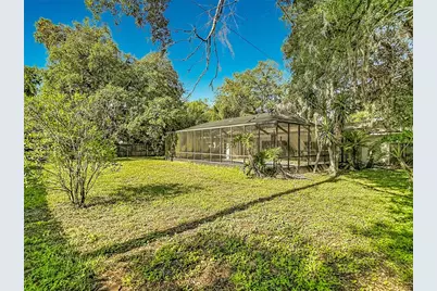 5126 Rolling Hills Court, Tampa, FL 33617 - Photo 38