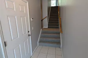 8319 King Blossom Ct, Tampa, FL 33615 - Photo 4