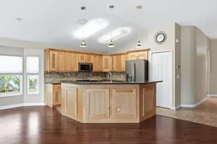 349 Fountainview Cir, Oldsmar, FL 34677 - Photo 12
