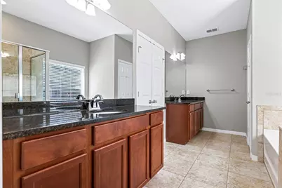 5221 Bannister Park Lane, Lithia, FL 33547 - Photo 24