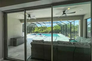 8033 Clementine Ln, Tampa, FL 33625 - Photo 10