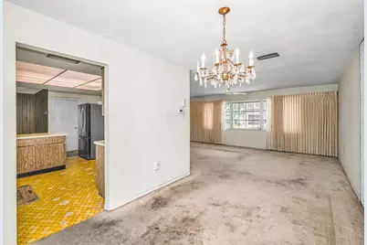 7908 2nd Avenue S, Saint Petersburg, FL 33707 - Photo 8