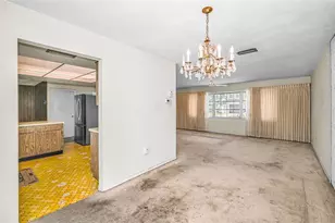 7908 2nd Ave S, Saint Petersburg, FL 33707 - Photo 8