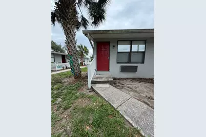 1400 Strawberry Place #33, Plant City, FL 33563 - Photo 2