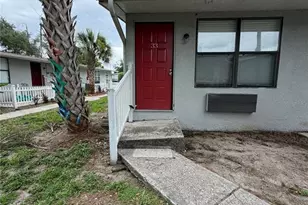 1400 Strawberry Pl, Plant City, FL 33563 - Photo 2