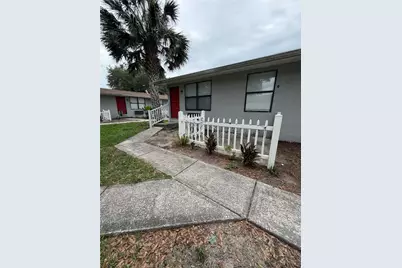 1400 Strawberry Place #33, Plant City, FL 33563 - Photo 1