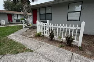 1400 Strawberry Pl, Plant City, FL 33563 - Photo 1