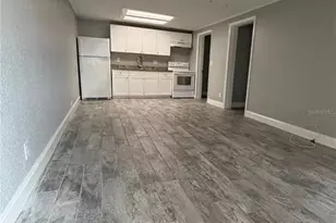 1400 Strawberry Pl, Plant City, FL 33563 - Photo 4