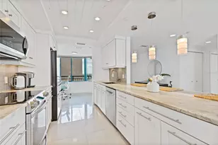 1520 Gulf Blvd, Clearwater Beach, FL 33767 - Photo 6
