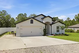 12200 Pine Finch Ave, Weeki Wachee, FL 34614 - Photo 2