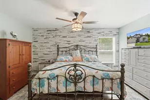 12200 Pine Finch Ave, Weeki Wachee, FL 34614 - Photo 14