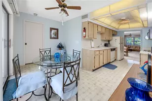 8174 Terrace Garden Dr N, Saint Petersburg, FL 33709 - Photo 20