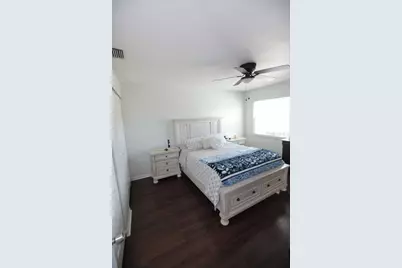 2073 San Sebastian Way N, Clearwater, FL 33763 - Photo 22
