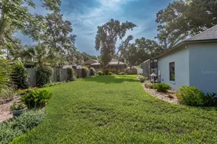 4704 Stone Hollow Ct, Valrico, FL 33596 - Photo 8