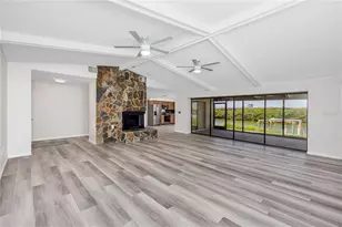 8046 Bayhaven Dr, Seminole, FL 33776 - Photo 2