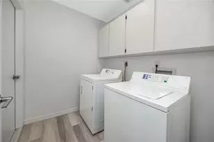 8046 Bayhaven Dr, Seminole, FL 33776 - Photo 36