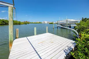 8046 Bayhaven Dr, Seminole, FL 33776 - Photo 50