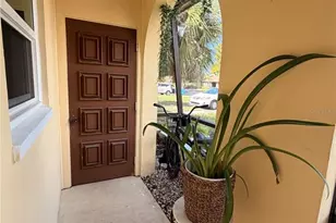 9975 87th St, Seminole, FL 33777 - Photo 2