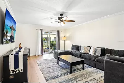 3853 Island Way, Saint Petersburg, FL 33705 - Photo 2