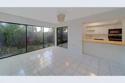 890 N Village Drive N #103, Saint Petersburg, FL 33716 - Photo 10