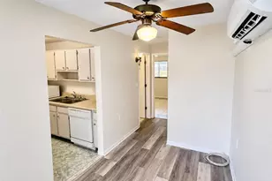 8305 111th St, Seminole, FL 33772 - Photo 8