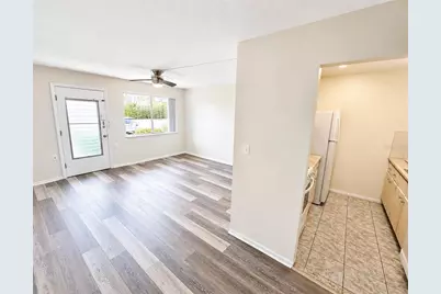 8305 111th Street #108, Seminole, FL 33772 - Photo 6