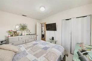2318 W Powhatan Ave, Tampa, FL 33603 - Photo 12