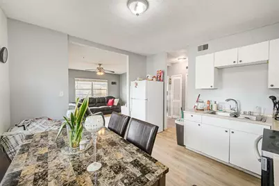 2318 W Powhatan Avenue, Tampa, FL 33603 - Photo 10