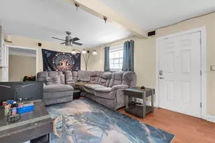 3443 21st St N, Saint Petersburg, FL 33713 - Photo 4