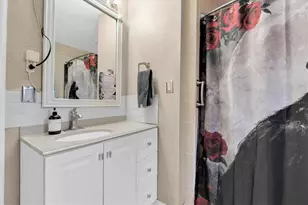 3443 21st St N, Saint Petersburg, FL 33713 - Photo 14
