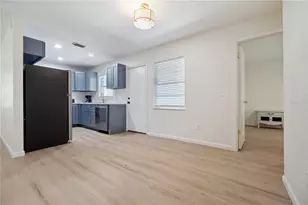 1809 E Knollwood St, Tampa, FL 33610 - Photo 8