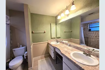 812 Sandalwood Drive, Plant City, FL 33563 - Photo 42