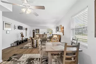 5875 18th St N, Saint Petersburg, FL 33714 - Photo 8