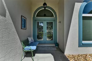 4833 Yellowstone Dr, New Port Richey, FL 34655 - Photo 4