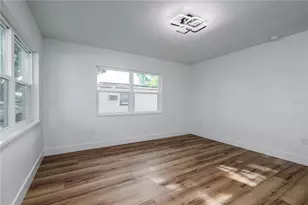1359 Barry St, Clearwater, FL 33756 - Photo 8