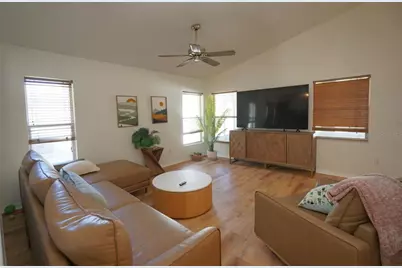 6921 Jamestown Manor Drive, Riverview, FL 33578 - Photo 16
