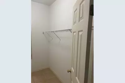 8509 Alexandra Arbor Lane, Tampa, FL 33637 - Photo 12