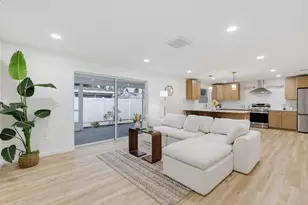 7520 20th St N, Saint Petersburg, FL 33702 - Photo 10