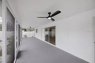 7520 20th St N, Saint Petersburg, FL 33702 - Photo 36