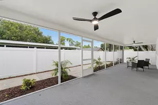 7520 20th St N, Saint Petersburg, FL 33702 - Photo 44