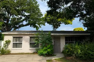 4620 47th Way N, Saint Petersburg, FL 33714 - Photo 2