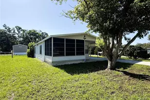 4550 Charter St, Zephyrhills, FL 33542 - Photo 30