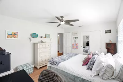 4822 60th Way N, Kenneth City, FL 33709 - Photo 18