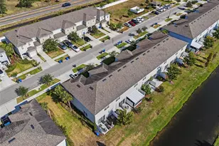 7052 Summer Holly Pl, Riverview, FL 33578 - Photo 4